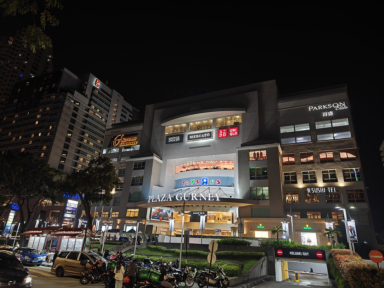 Shopping in Penang: Malls & Markets